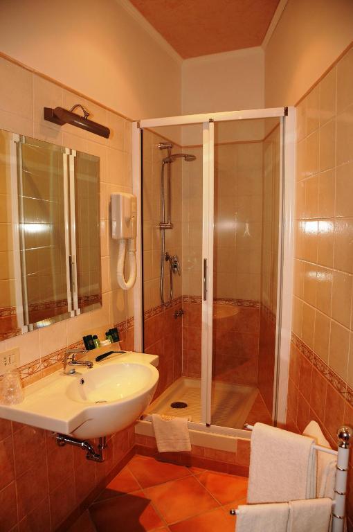 Colonna Room Rental Фраскати Экстерьер фото