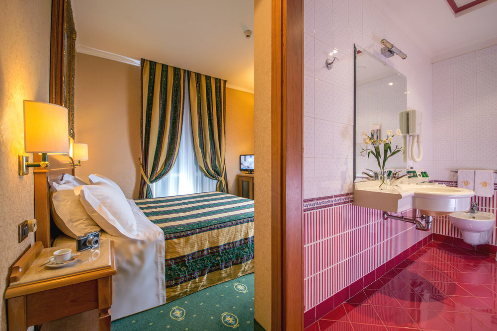 Colonna Room Rental Фраскати Экстерьер фото