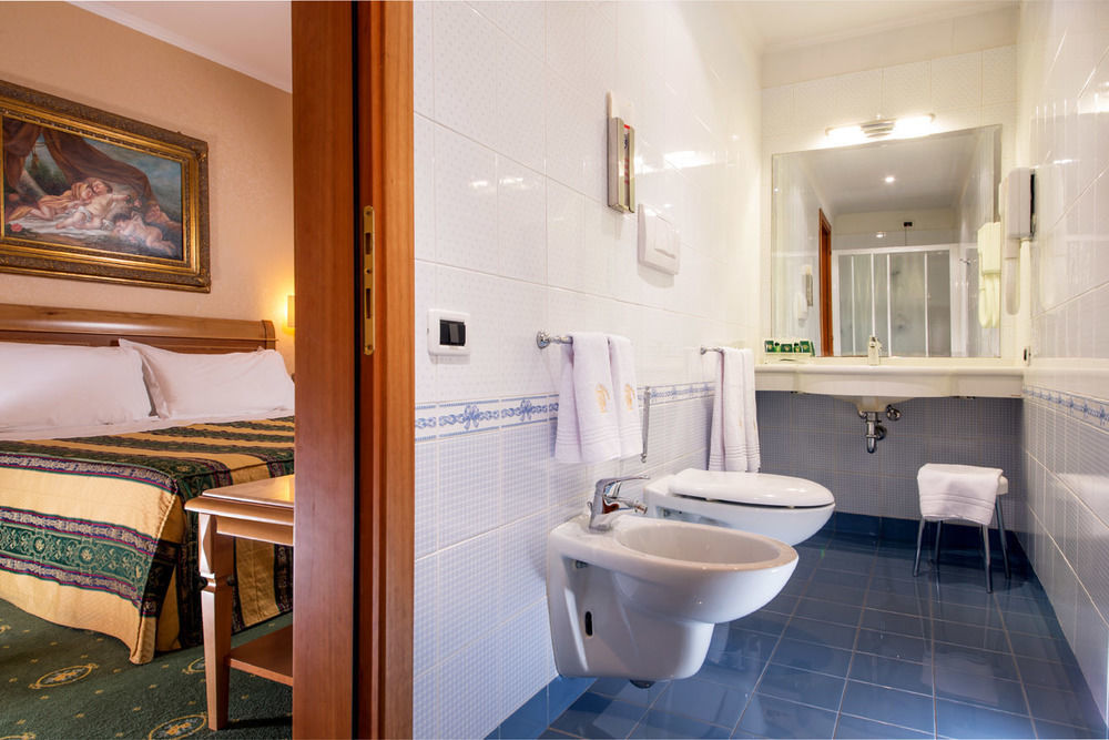 Colonna Room Rental Фраскати Экстерьер фото